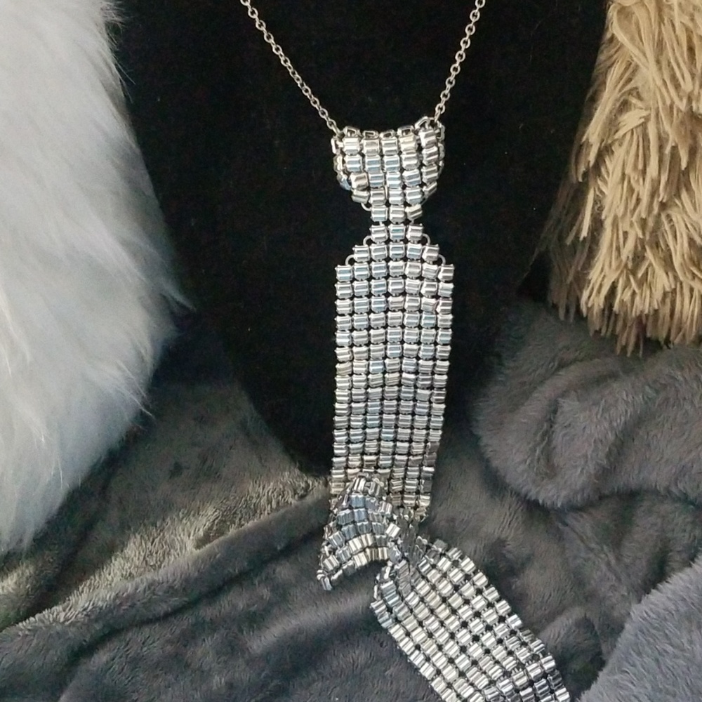 Woman  fashioned  silver tie